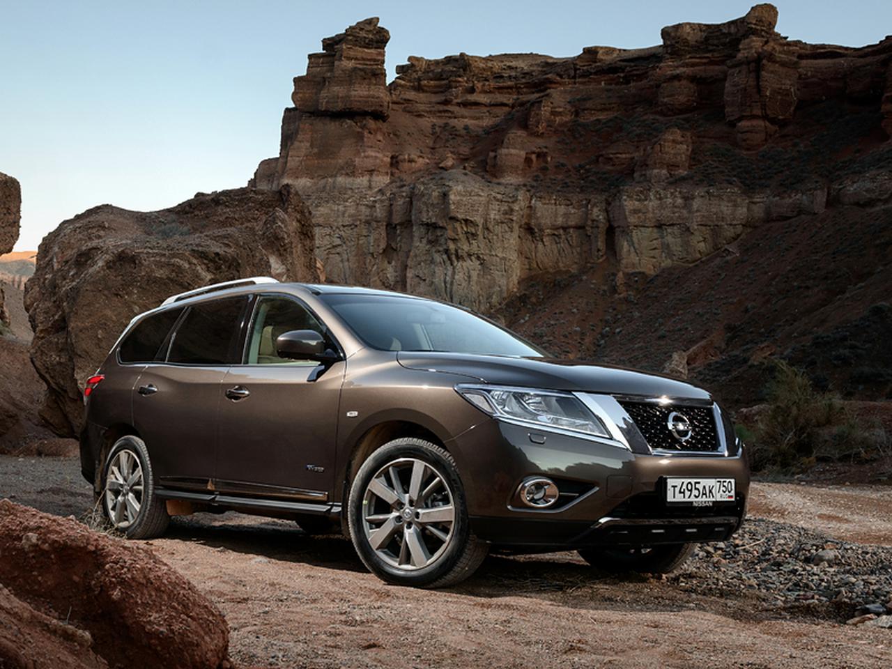 Тест Nissan Pathfinder, который изменился до неузнаваемости — Тест-драйв —  Motor