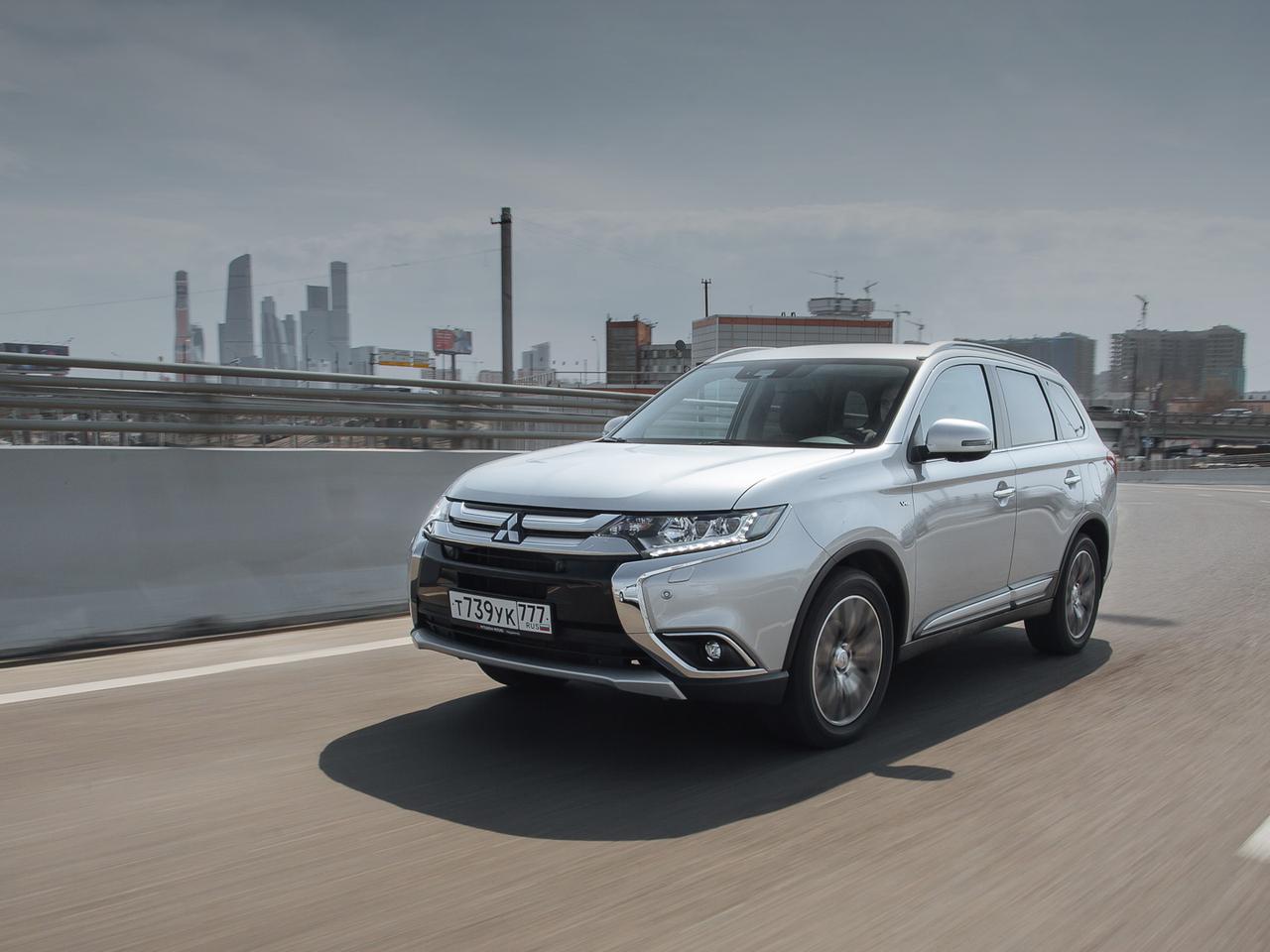 Длительный тест Mitsubishi Outlander GT: итоги, стоимость владения и  конкурентны — Тест-драйв — Motor