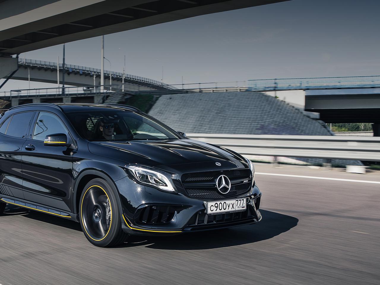 Длительный тест Mercedes-AMG GLA 45: первое знакомство — Тест-драйв — Motor