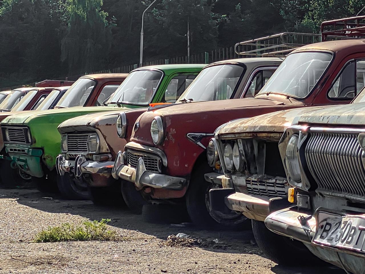 Видео: вспоминаем советские машины с Иваном Зенкевичем — Лаборатория — Motor