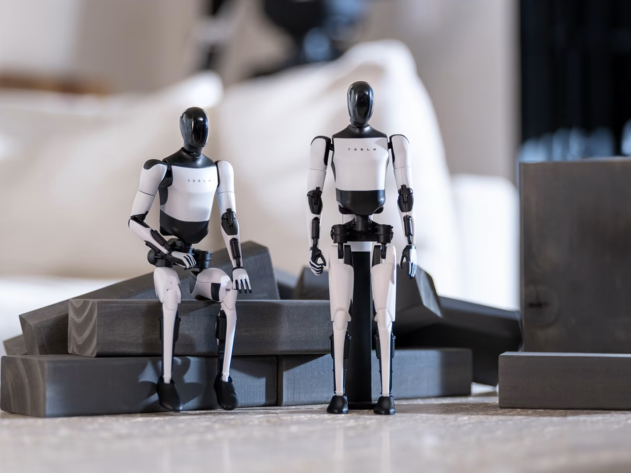 【新品】Tesla Bot Action Figure オプティマス 0ccd8a7859f6793273a186b741db20