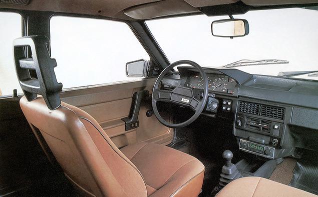  1986                Motor