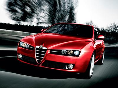 Компания Alfa Romeo отказалась от имени Giulia для нового седана — Motor