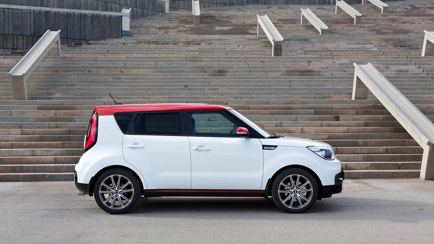 Kia Soul обновился. И теперь у него есть версия GT — Тест-драйв — Motor