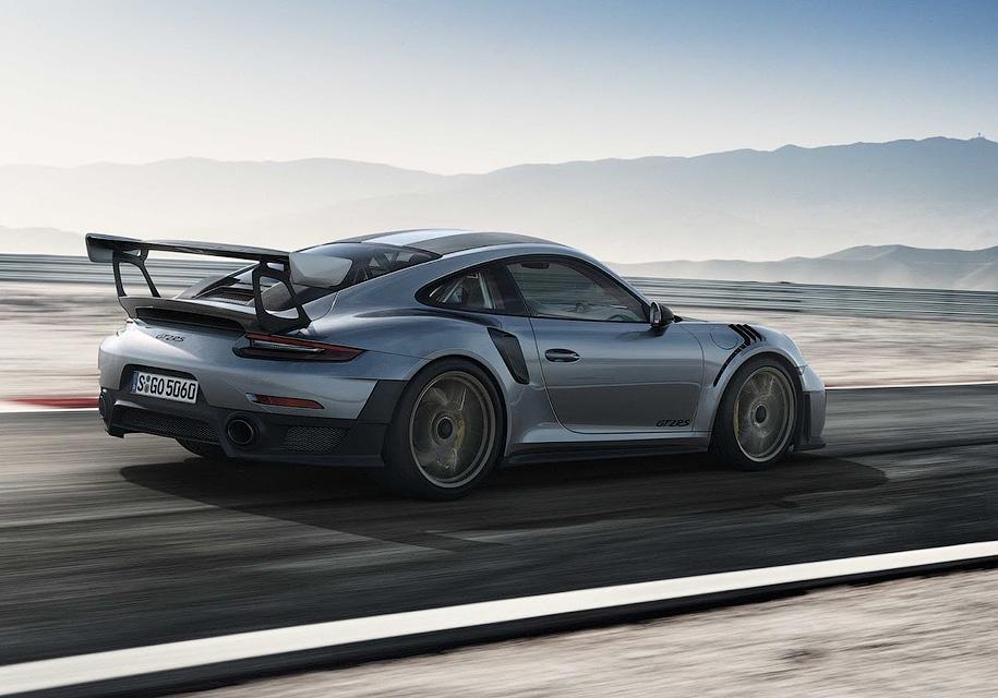 Самый мощный Porsche 911 в истории: 700 сил и 2,8 секунды до «сотни» — Motor