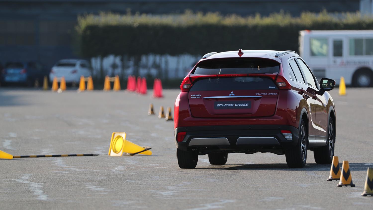 Самые первые впечатления от нового кроссовера Mitsubishi Eclipse Cross —  Тест-драйв — Motor