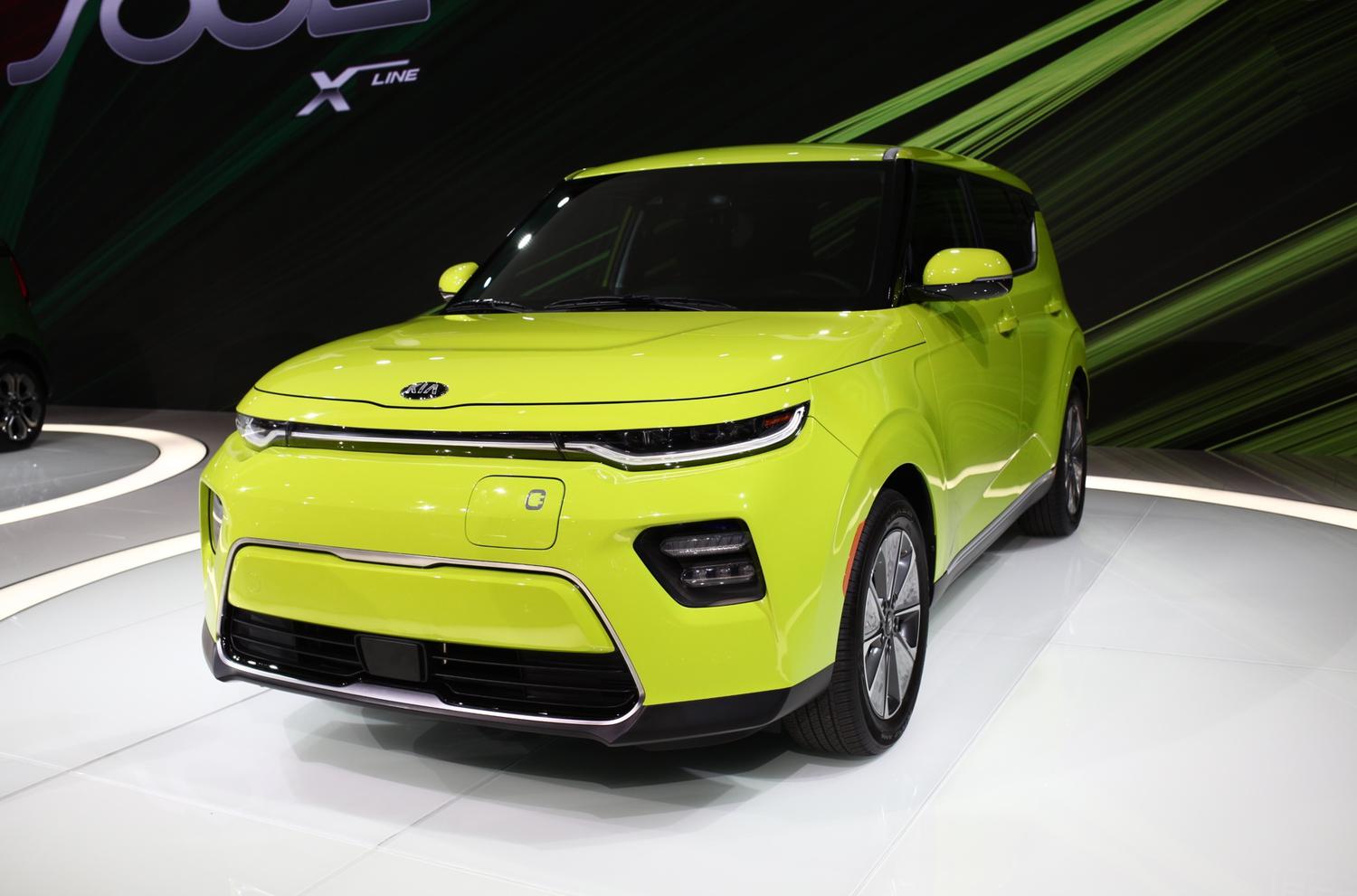 Kia Soul третьего поколения: новая платформа, «умный» вариатор и  внедорожная версия — Motor