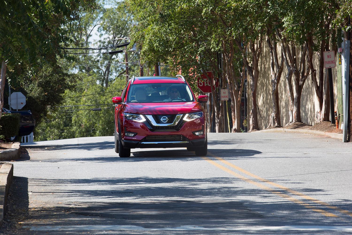 Самопроизвольно тормозящие Nissan Rogue спровоцировали 14 ДТП — Motor