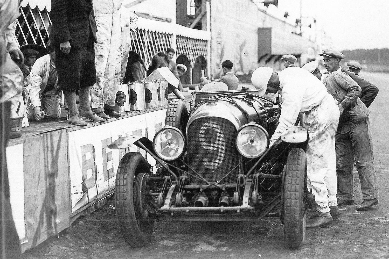 ������ 1933 ����