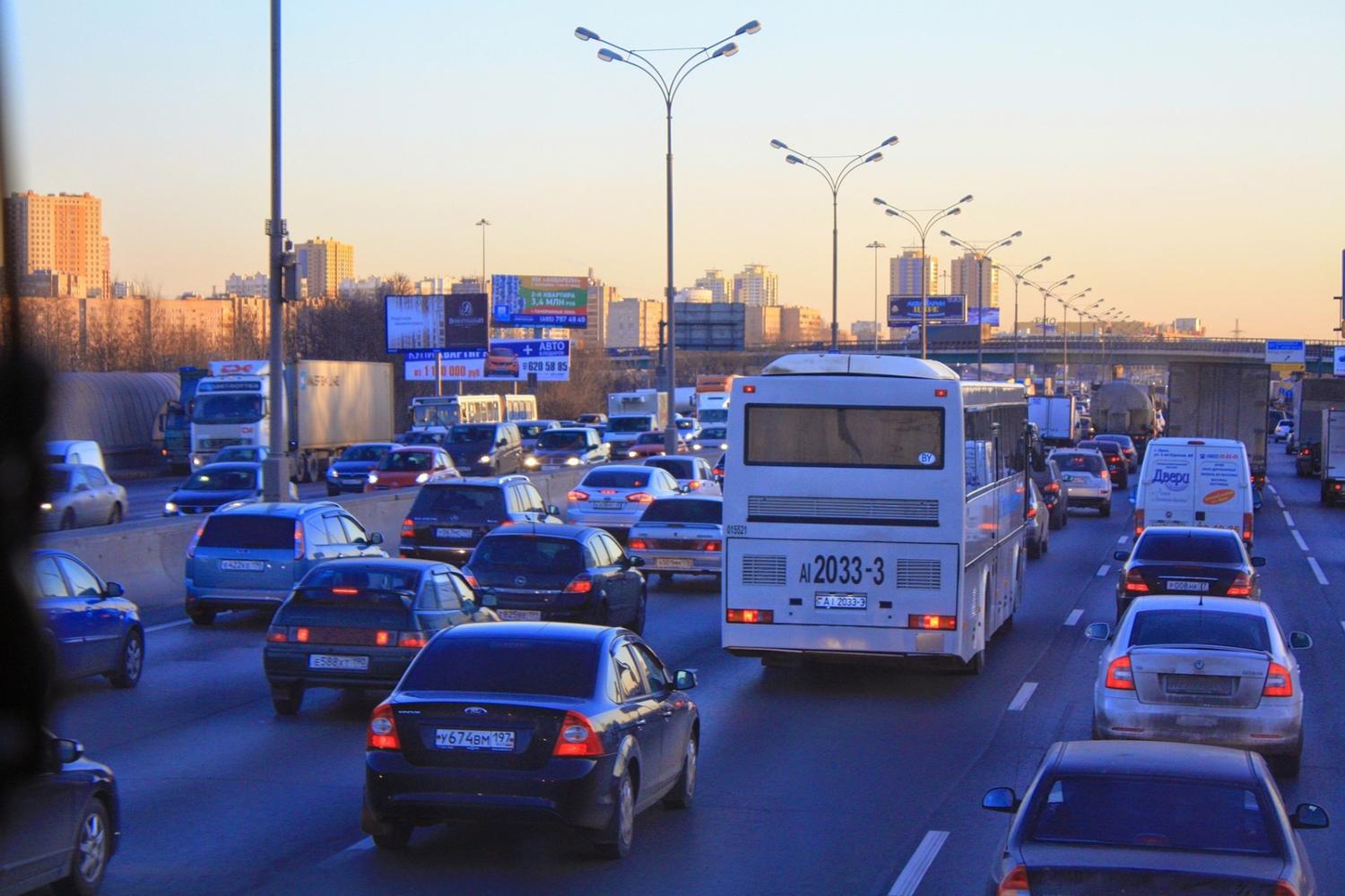 Стало известно, во сколько россиянам обходится содержание машин — Motor