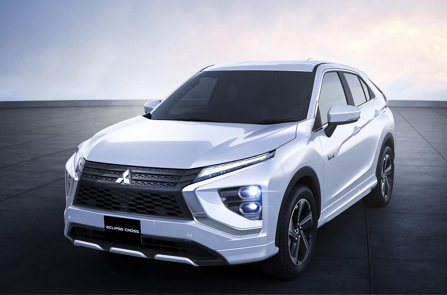 Mitsubishi Eclipse Cross обновился и стал гибридом — Motor