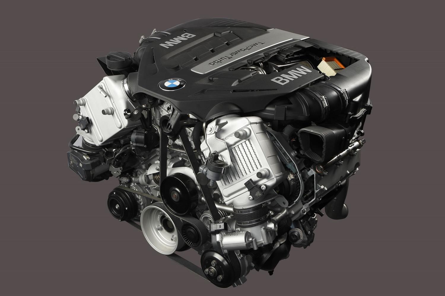 Двигатель бмв x6. Двигатель БМВ 4.4 n63b44. BMW n63b44. Двигатель n63b44. BMW x5 f15 мотор n55.
