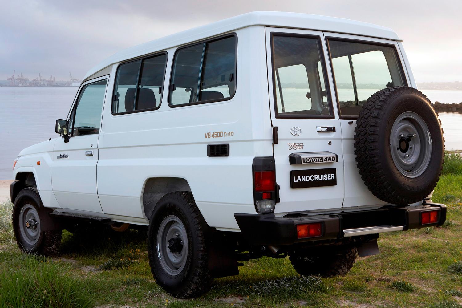 Китайский вояка, клон Land Rover, индийский утилитарник для выживания —  последние из «железных» могикан — Читальный зал — Motor