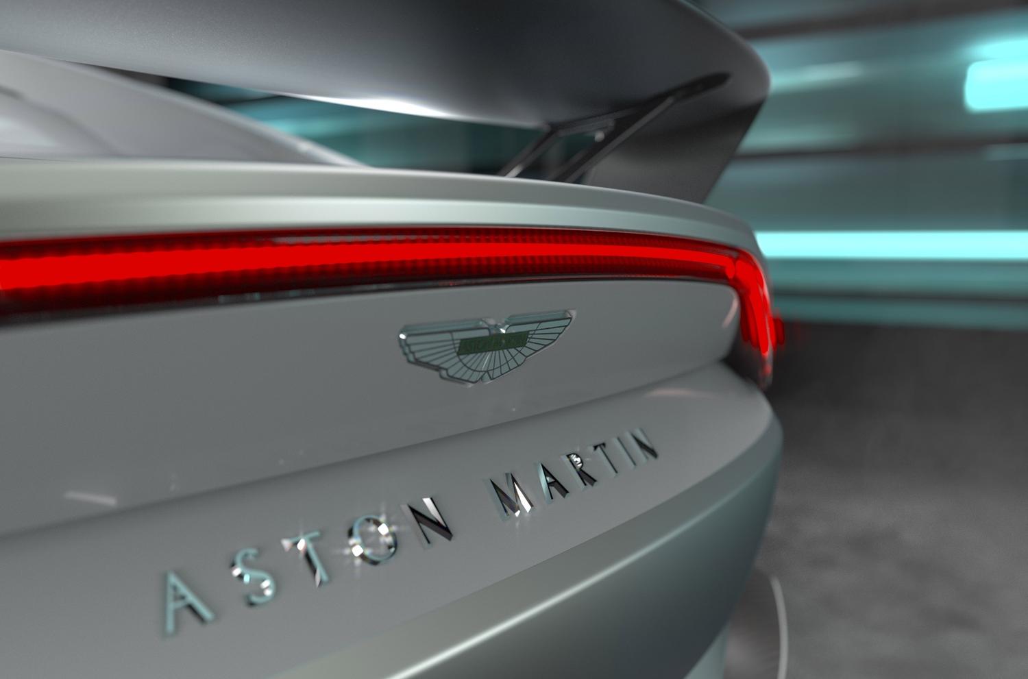 Aston Martin представил последний Vantage с V12 — Motor