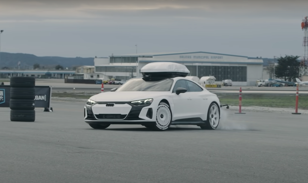 Кен Блок впервые устроил дрифт на Audi RS e-tron GT — Motor