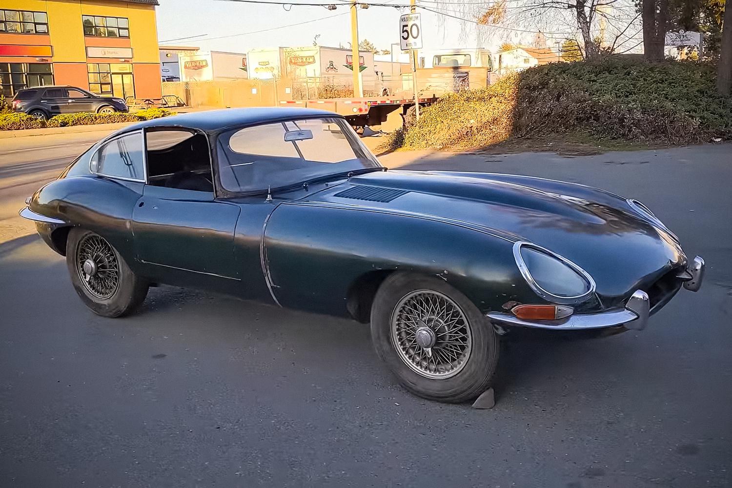 60-летний Jaguar E-Type отреставрируют после 46-летнего забвения — Motor