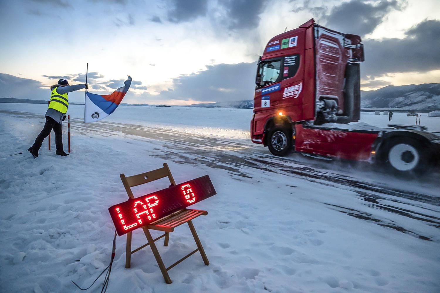 Все сюрпризы юбилейного 10-го российского фестиваля скорости на льду —  Репортаж — Motor