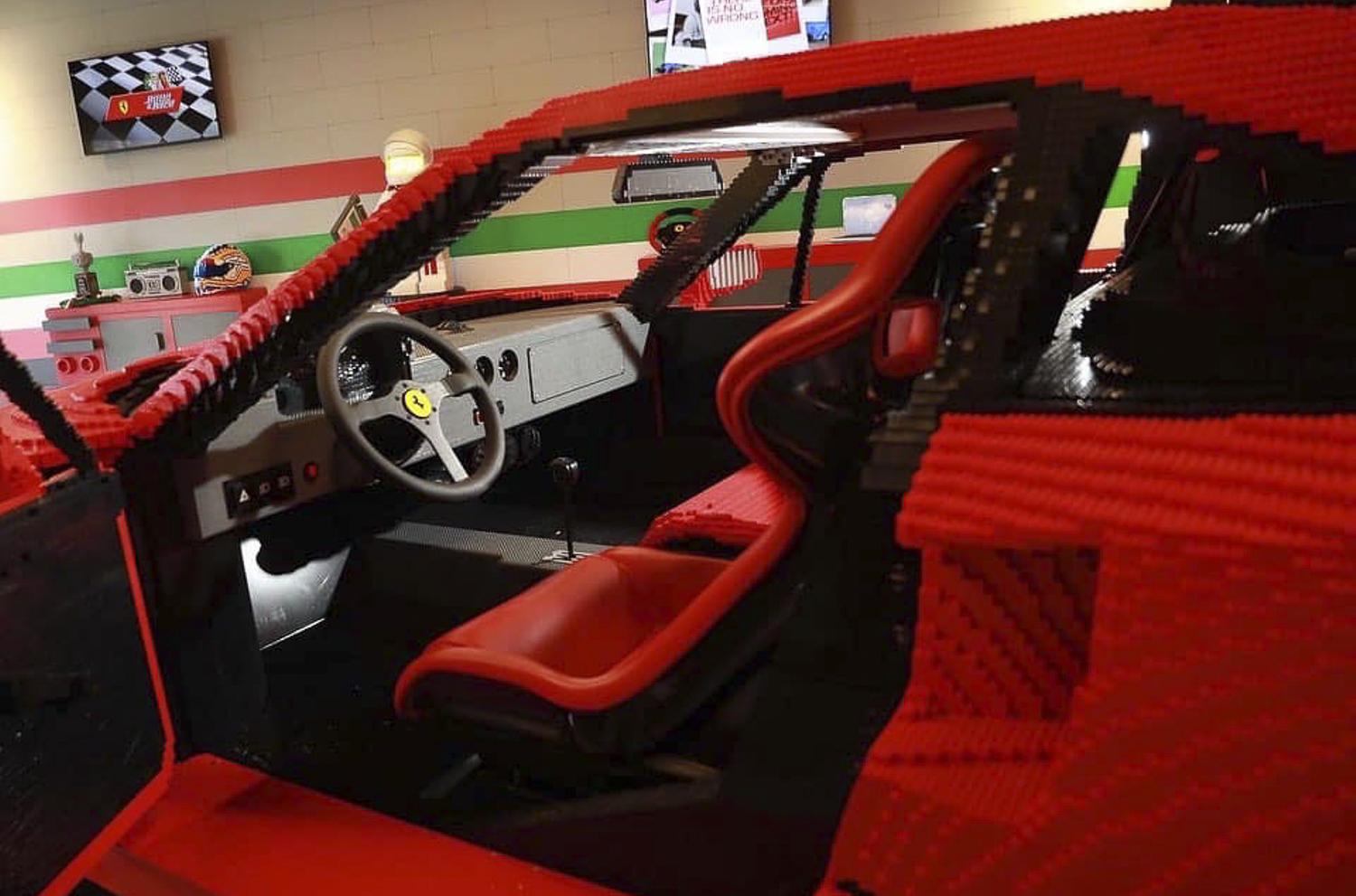 358 Lego Ferrari F40 Motor