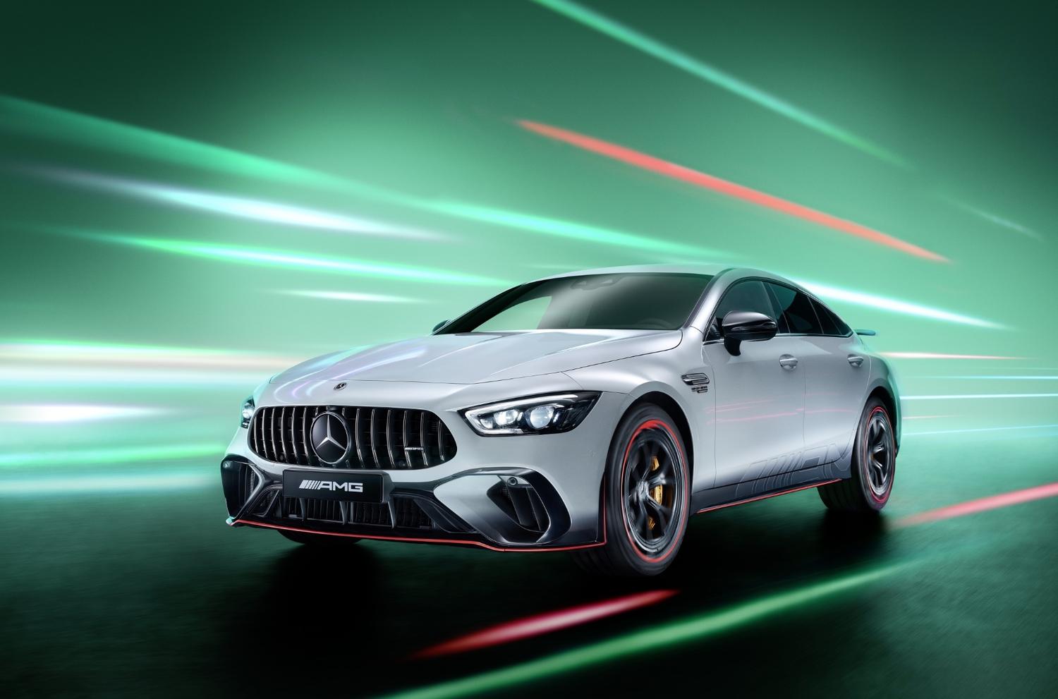 �������� AMG GT 63S