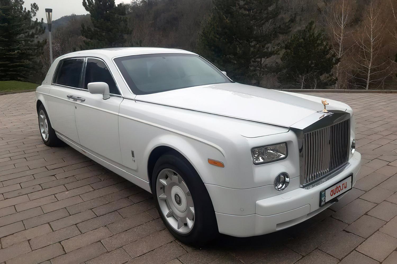 В России продают бронированный Rolls-Royce Phantom без пробега — Motor