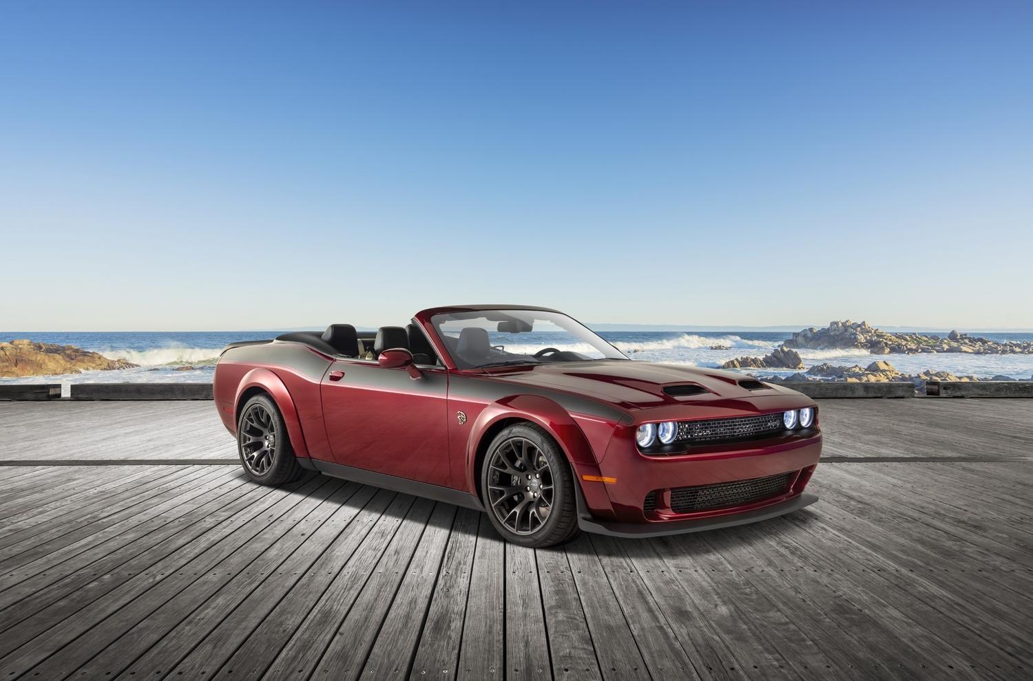 Dodge начал продавать кабриолеты Challenger — Motor