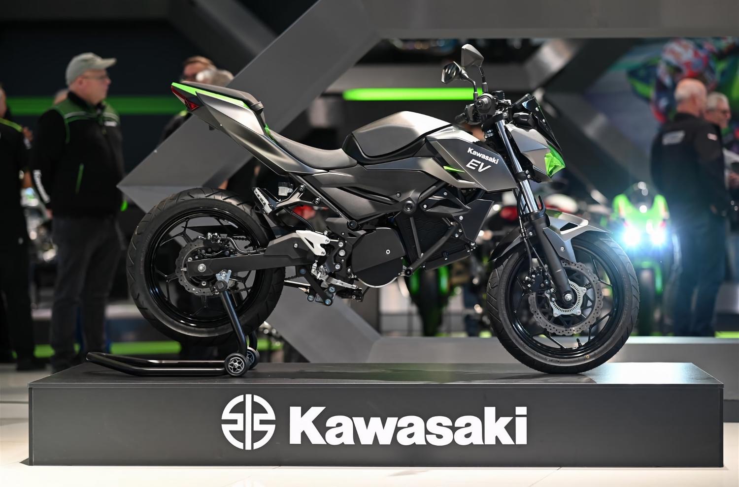 Kawasaki показала прототип первого электрического мотоцикла — Motor