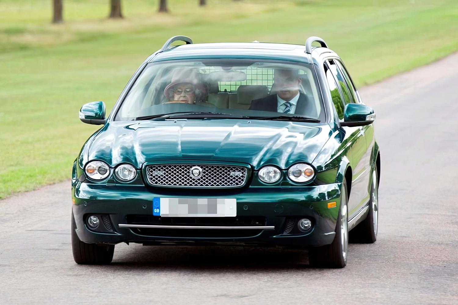 Jaguar X-Type Estate   II      Motor