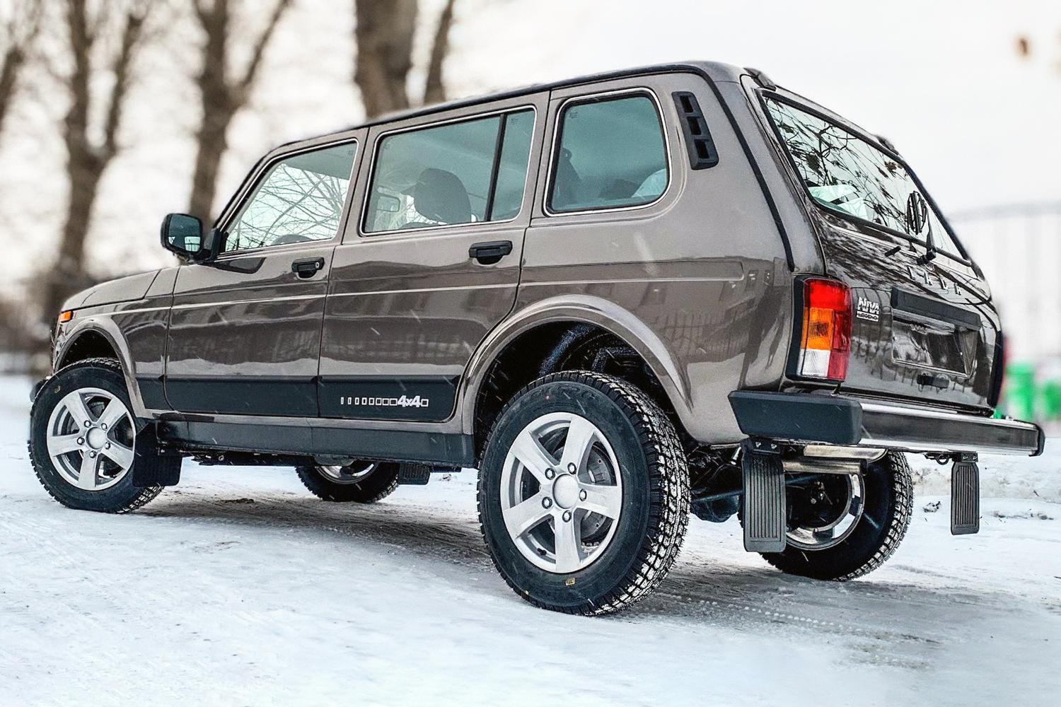 Пятидверная Lada Niva Legend возвращается — Motor