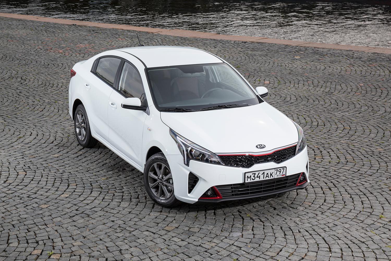 Седаны Kia Rio снова появились в продаже в России: известны цены — Motor