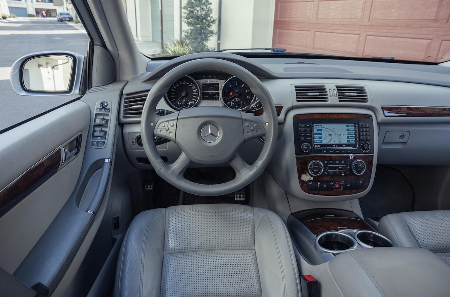 Мерседес R63 AMG