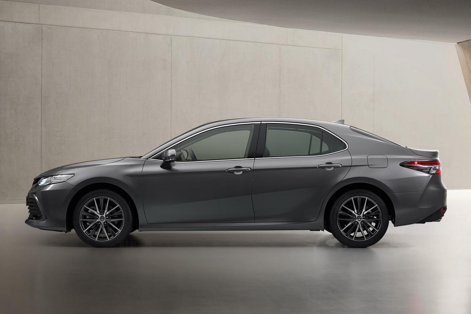 TOYOTA � ����������