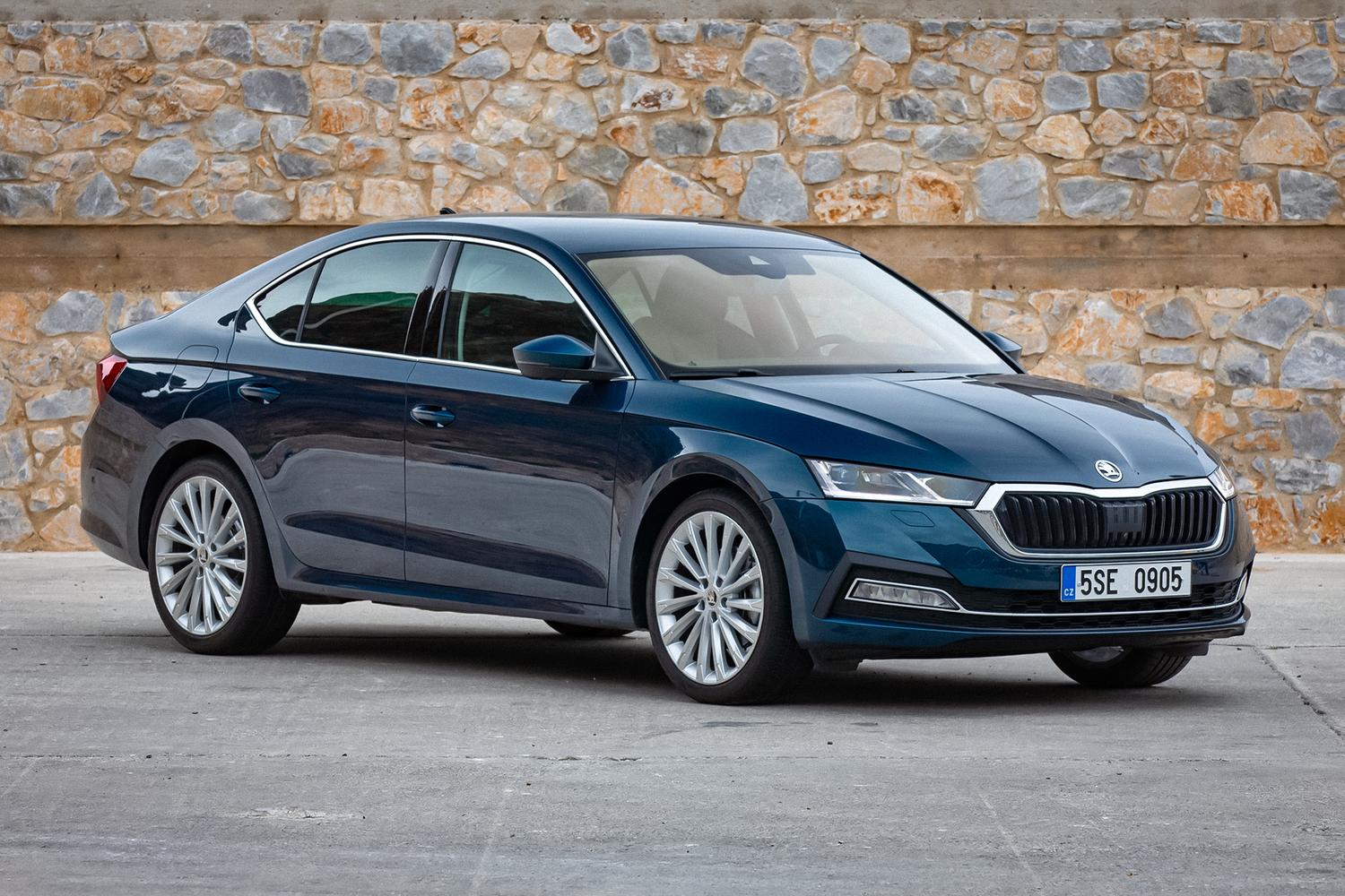 В России появилась Skoda Octavia 2023 года: сколько она стоит — Motor