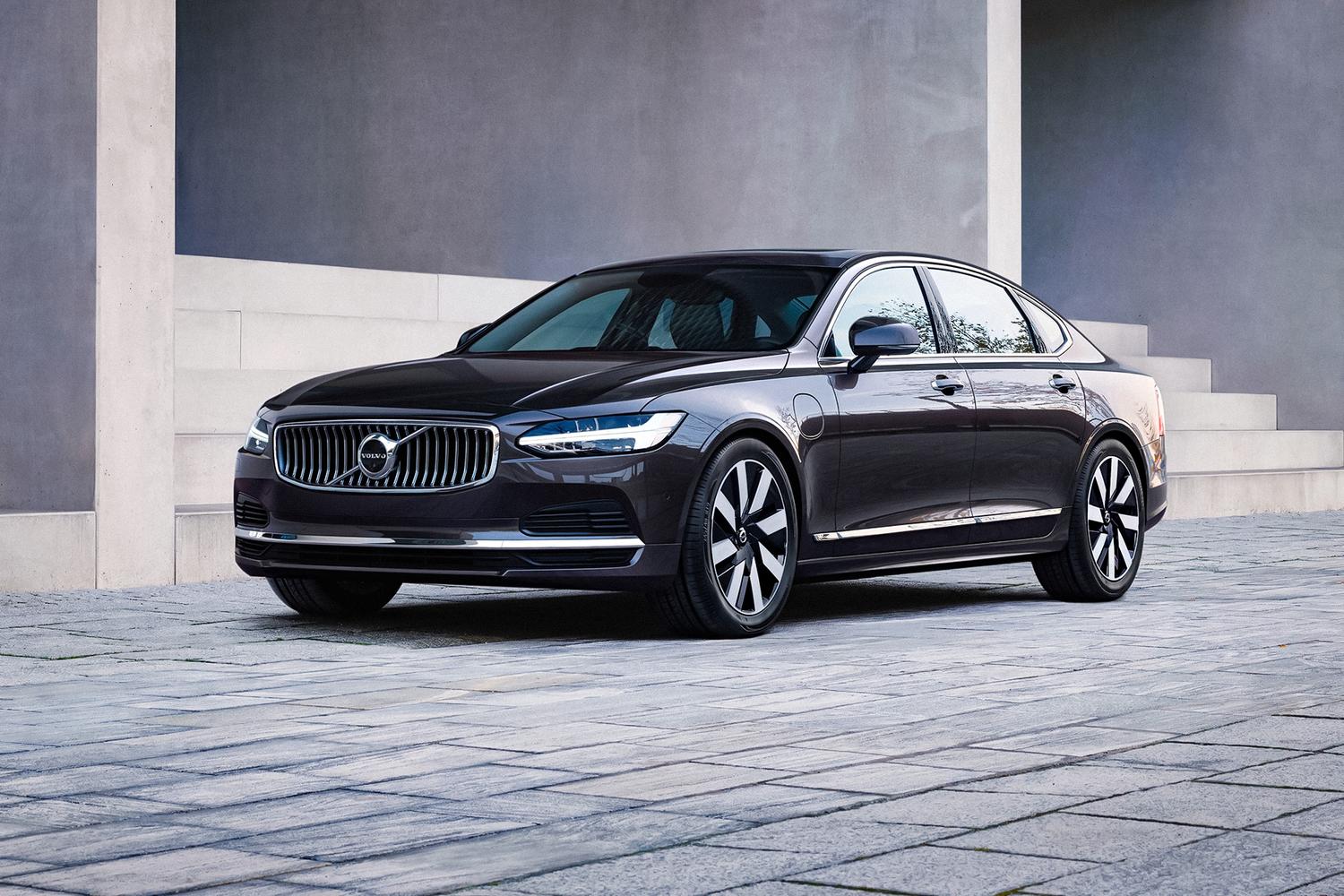 Новый Volvo S90 появился в продаже в России: сколько он стоит — Motor