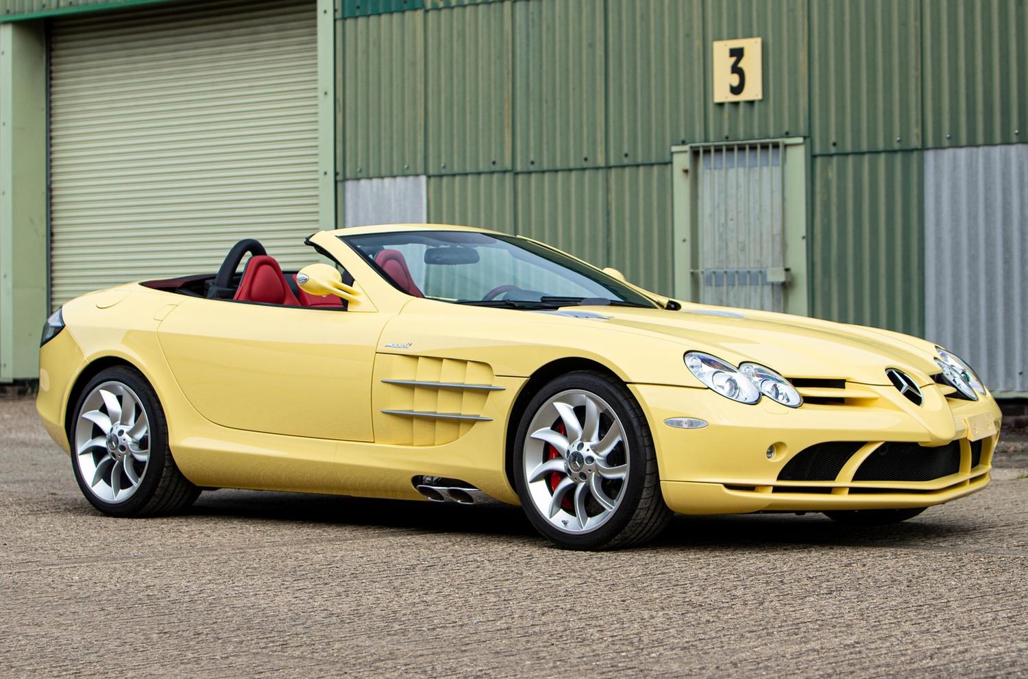 Пару очень жёлтых Mercedes-Benz SLR McLaren продадут с аукциона — Motor