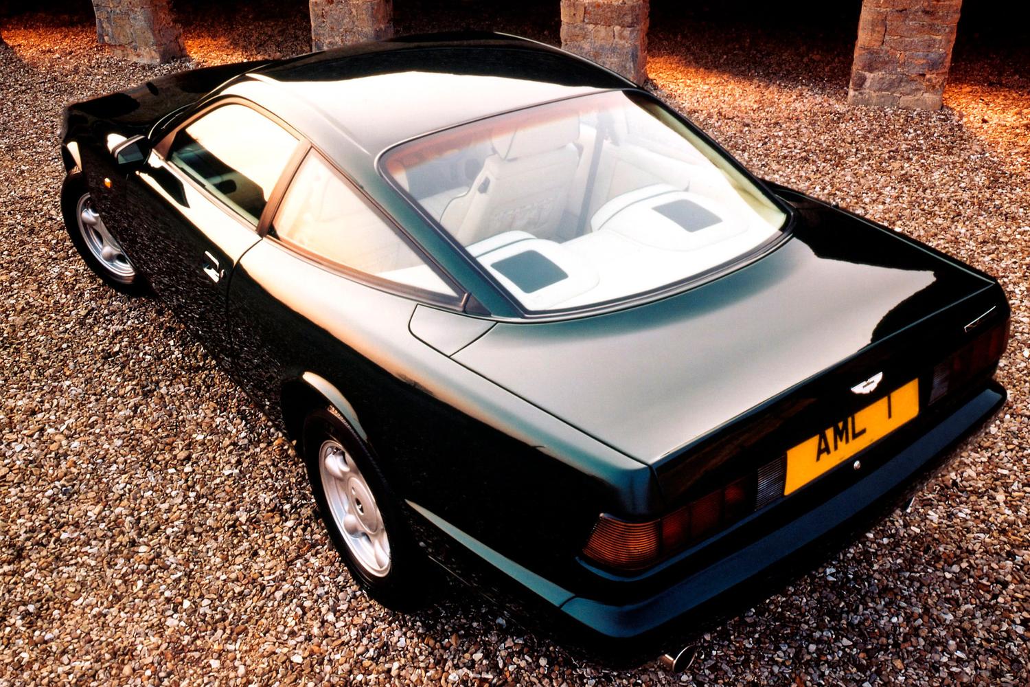 ASTON MARTIN �������