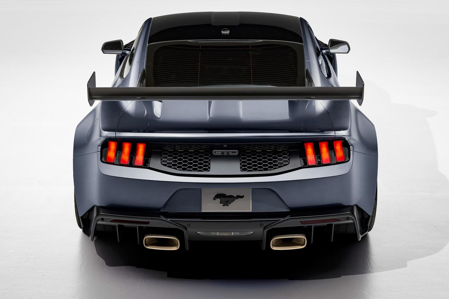 Ford Mustang GTD 2023 г - все новости и характеристики