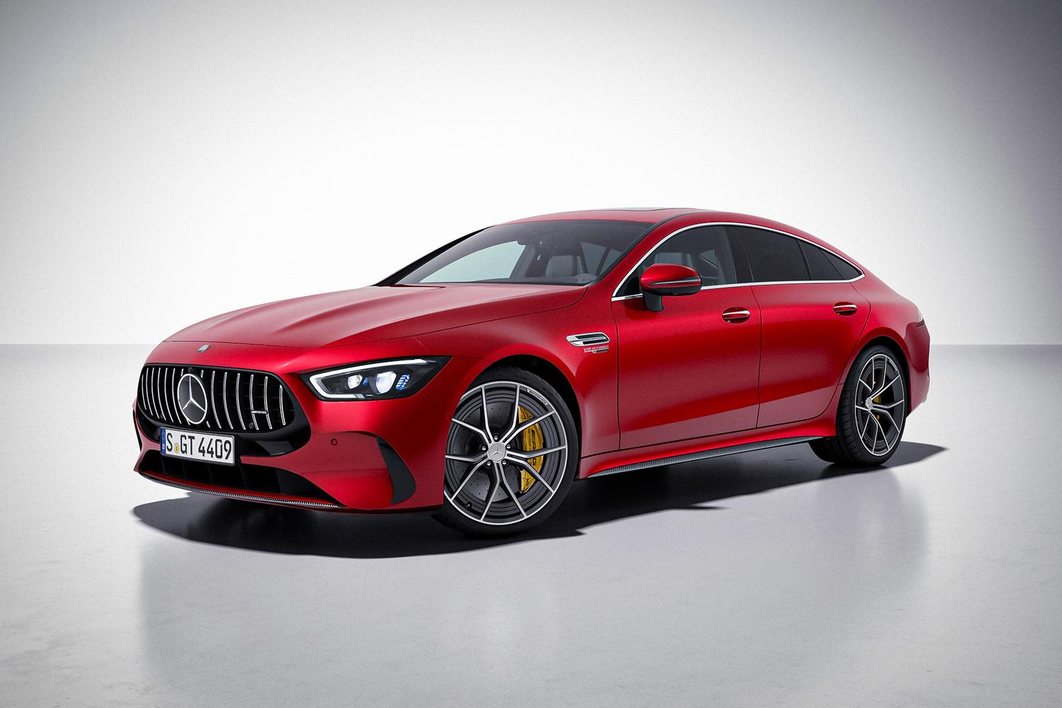 Лифтбек Mercedes-AMG GT обновился: что изменилось — Motor