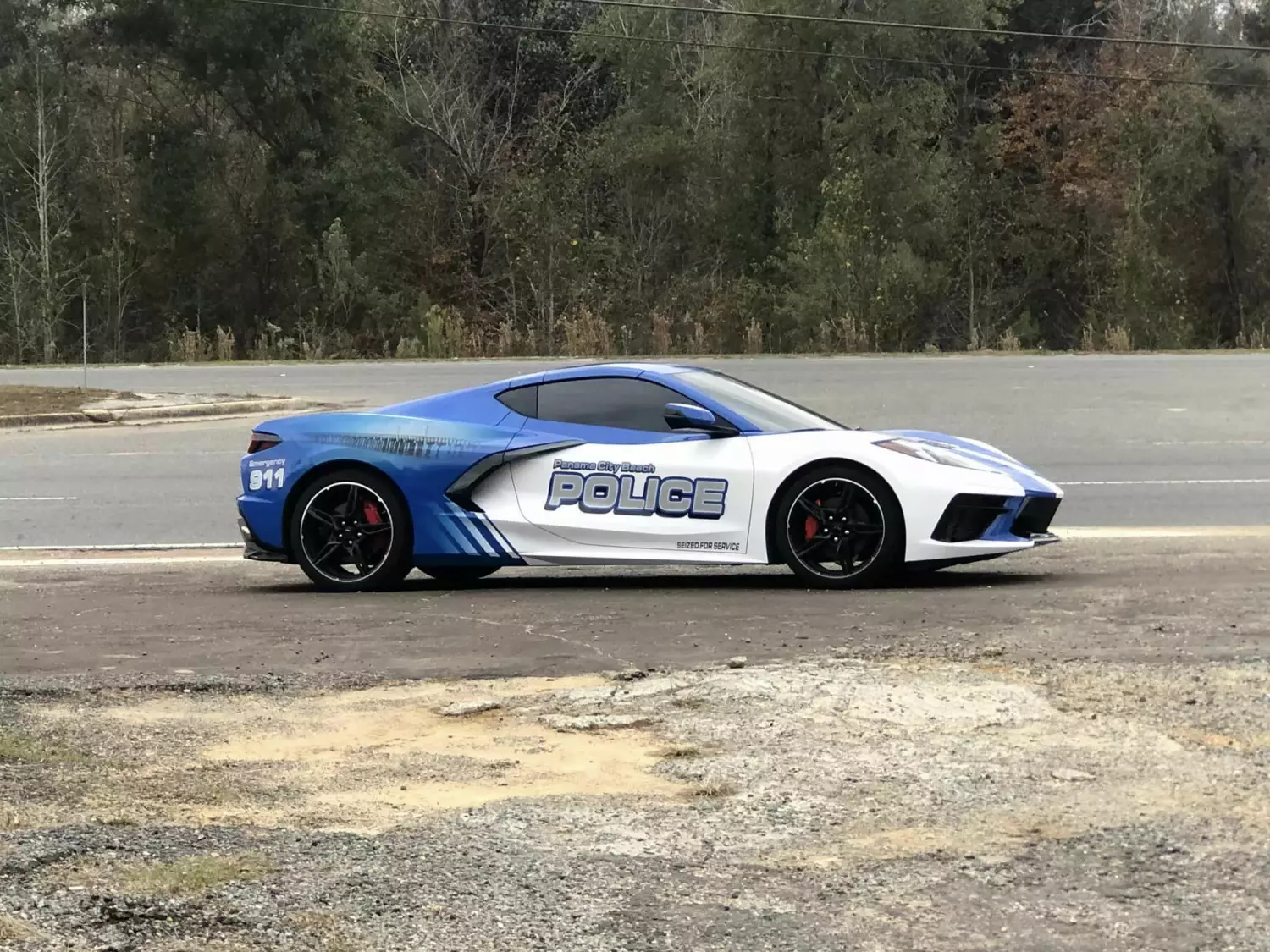 Полиция Флориды пересела на конфискованный у преступника Chevrolet Corvette  — Motor