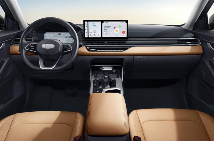 GEELY EMGRAND в Китае