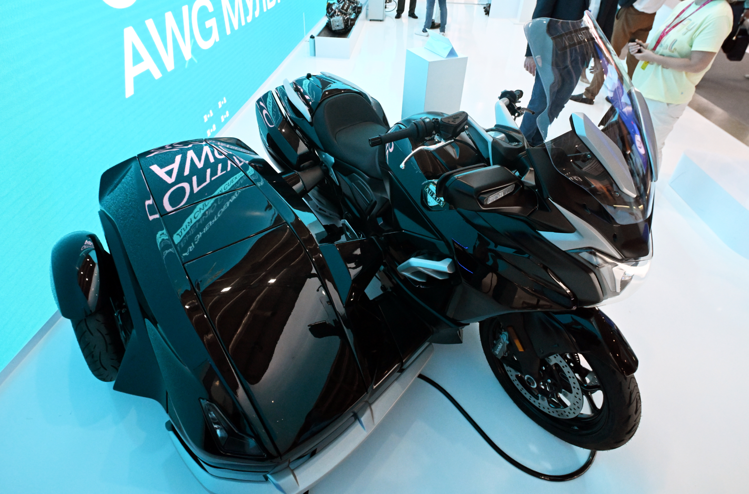 AURUS MARLON � ��������