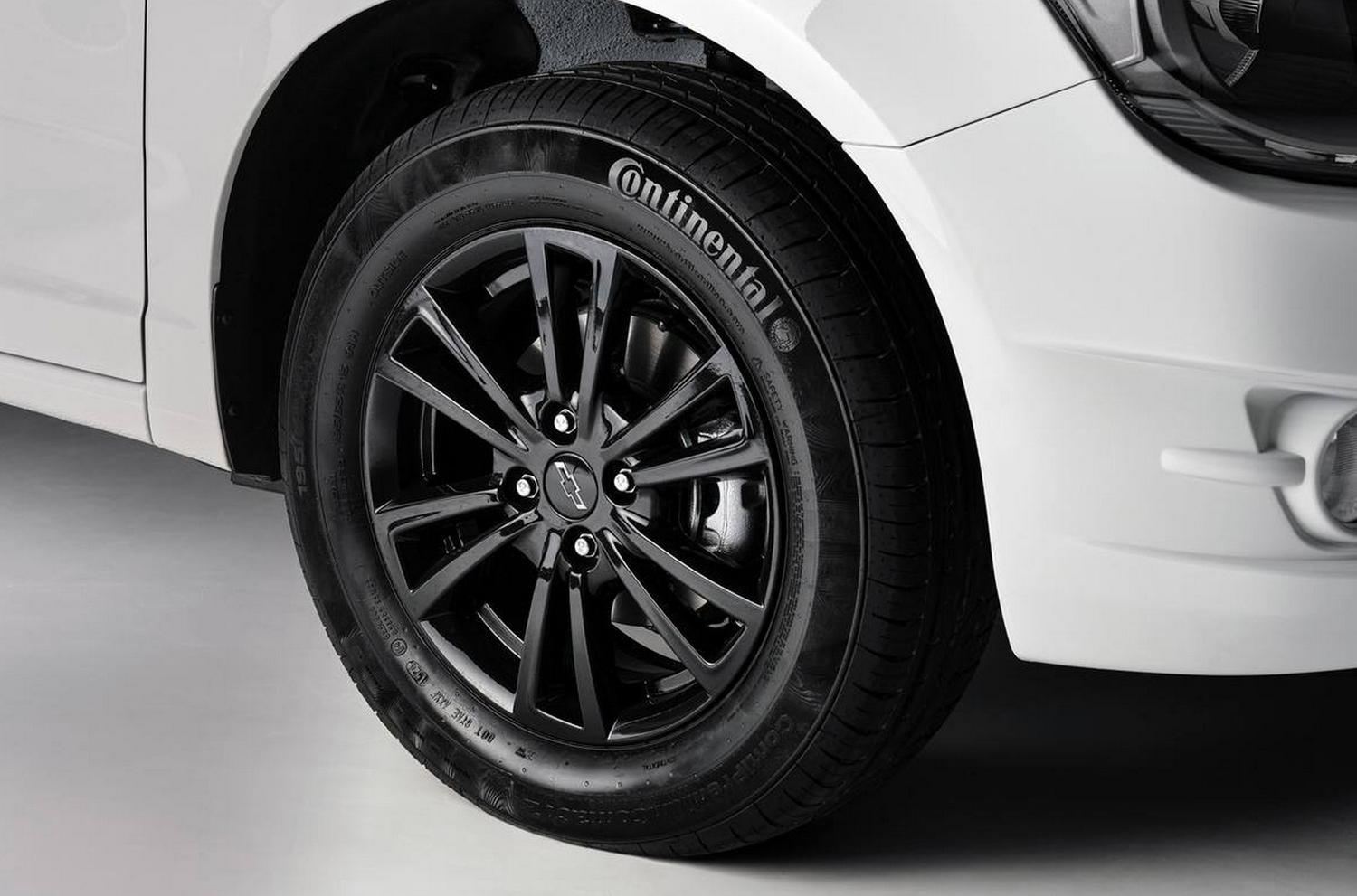 COBALT MIDNIGHT Узбекистан CHEVROLET