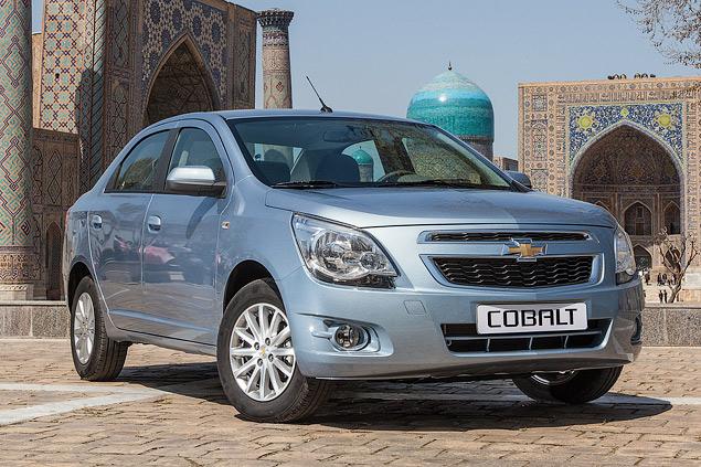 proveryaem byudzhetnyj sedan chevrolet