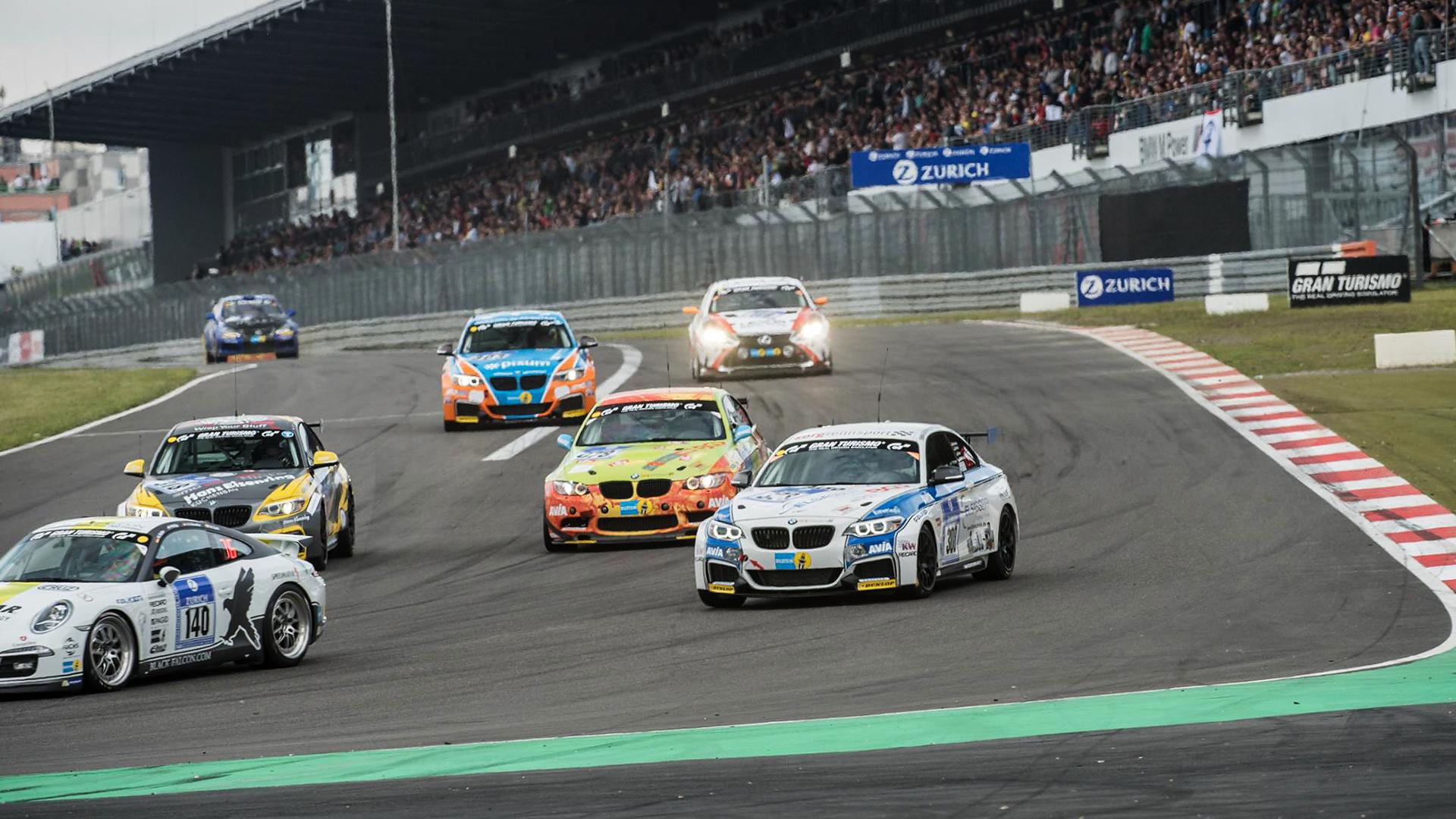 kak nastraivayut mashiny pered gonkami na