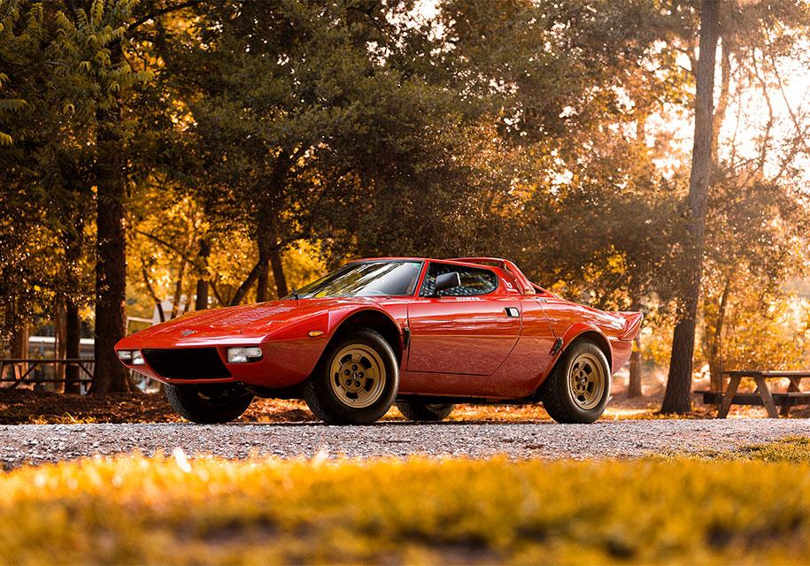 legendarnuyu lancia stratos s malenkim