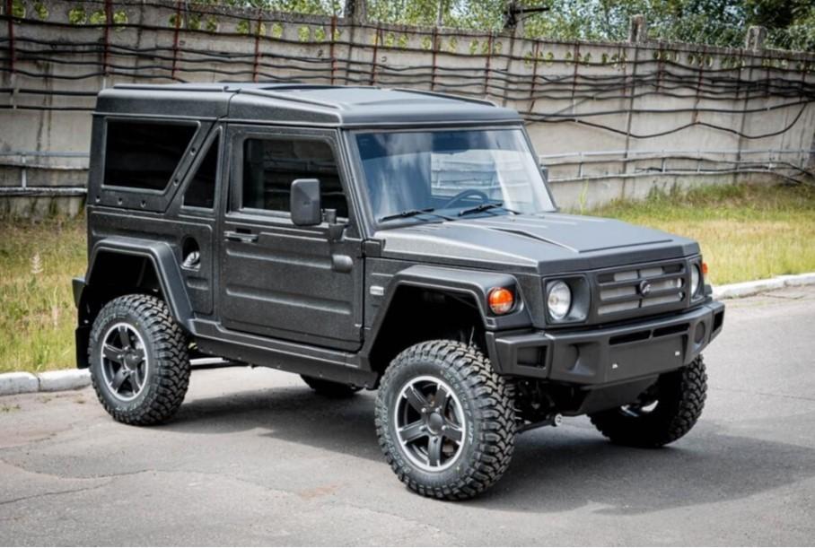 za plastmassovyj vnedorozhnik na baze