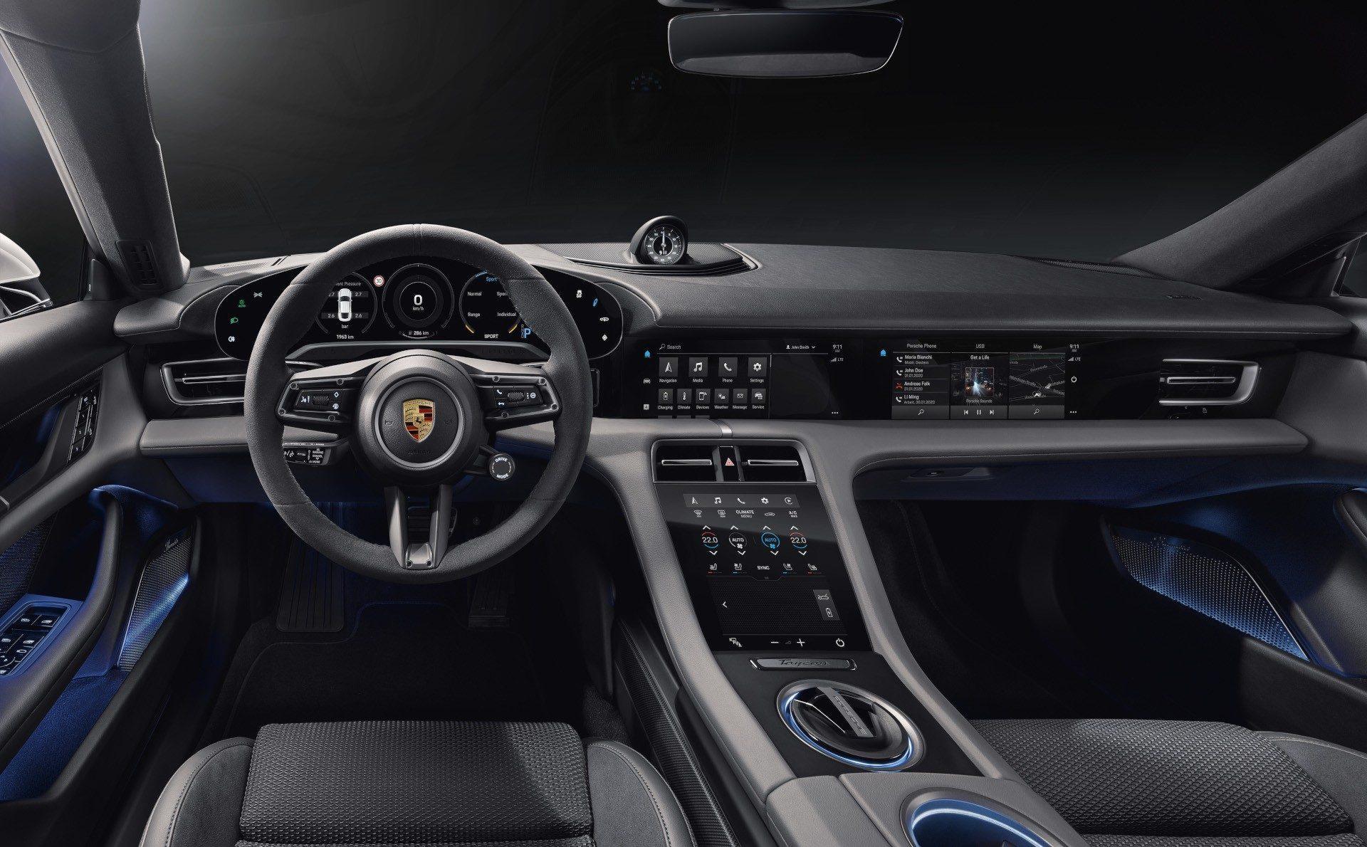 Назван 1-ый автомобиль, получивший цифровую панель устройств