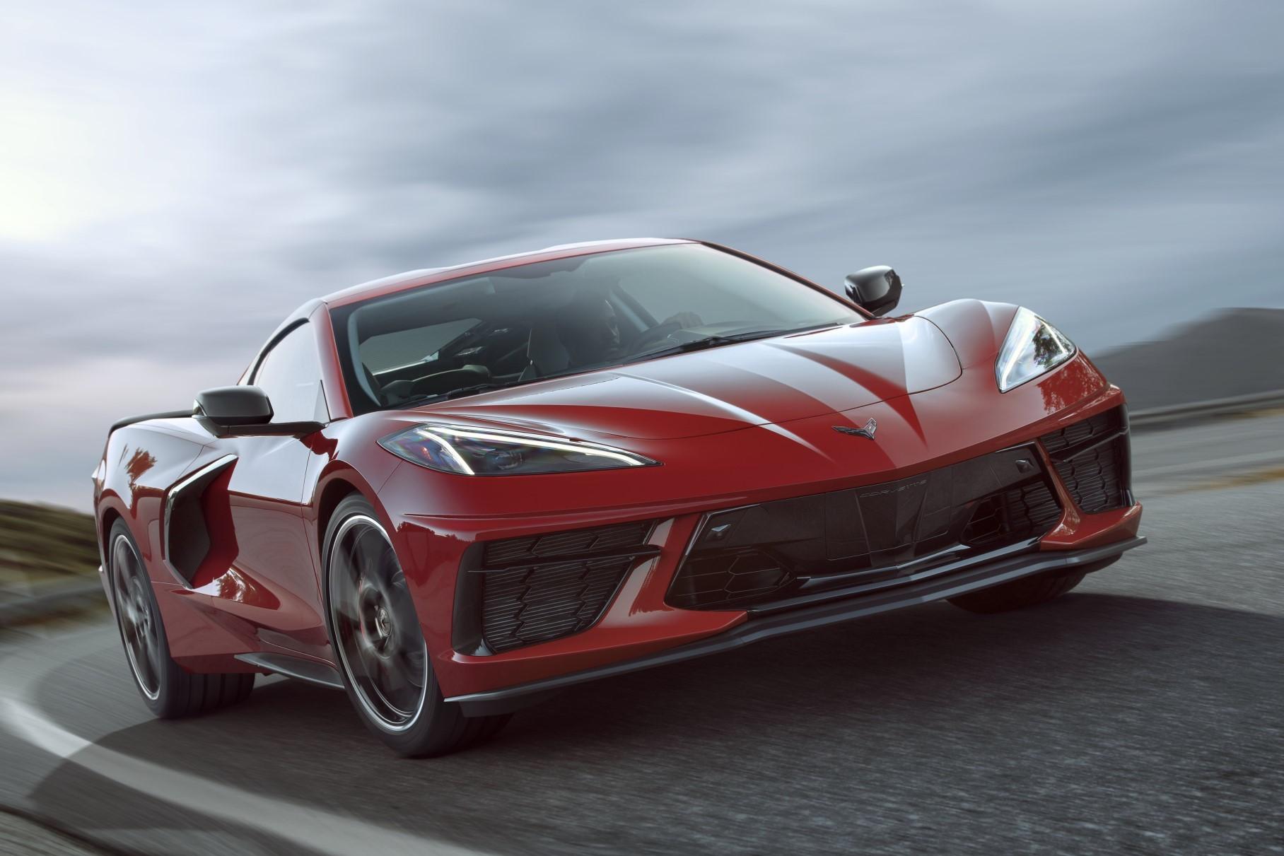 vybrany luchshie avtomobili goda v