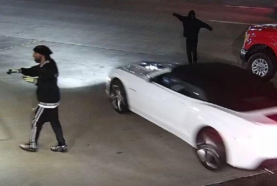 ugon mashin iz avtosalona chevrolet