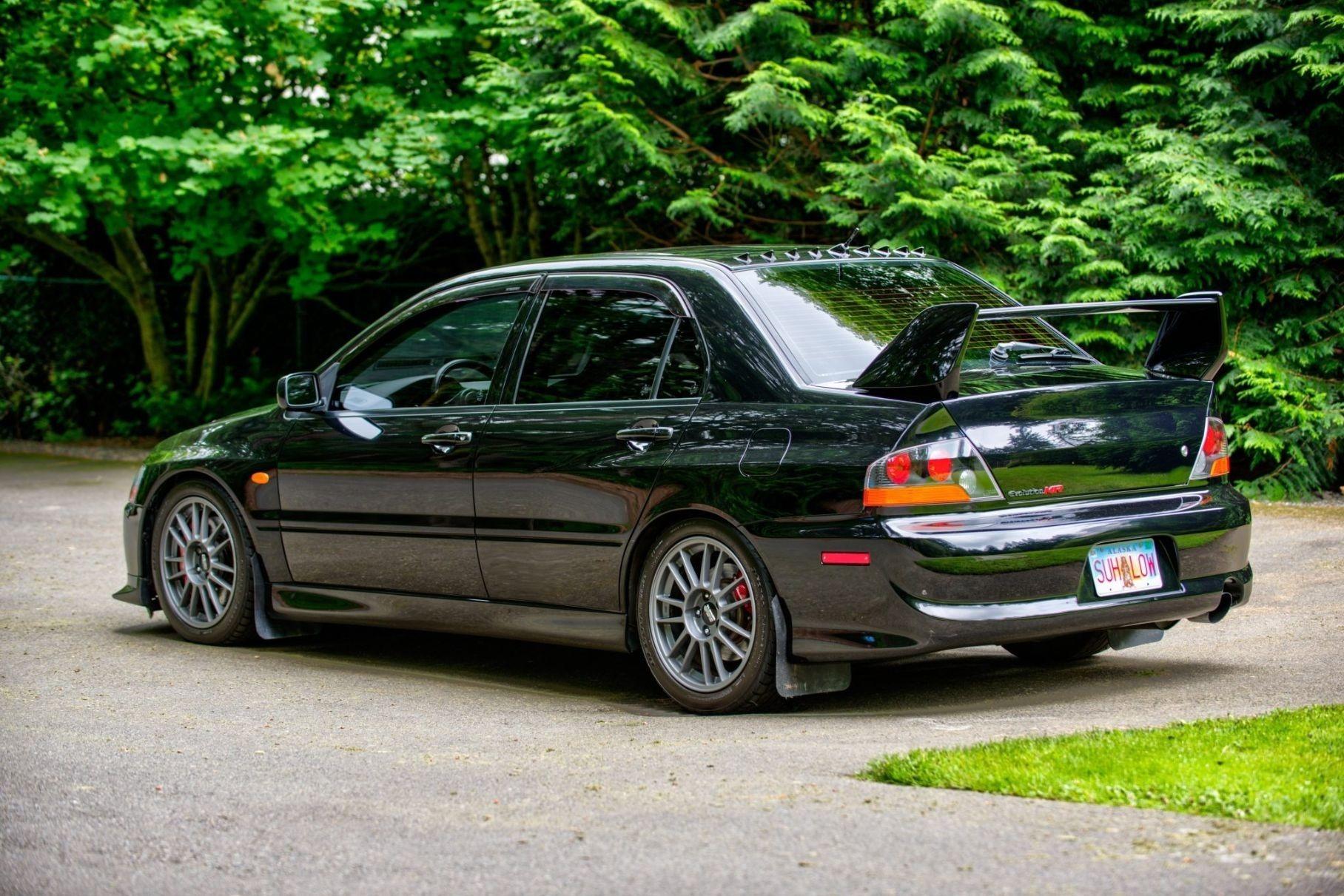 idealnyj mitsubishi lancer evolution