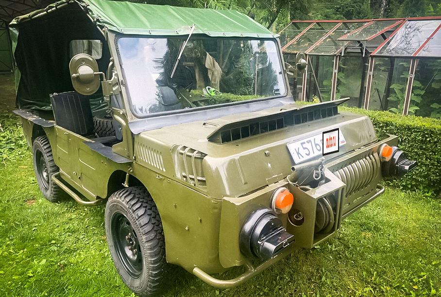 37 letnij plavayushij vnedorozhnik bez